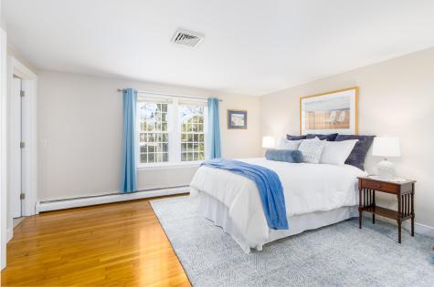 53 Chipping Green Circle Yarmouth MA 02664
