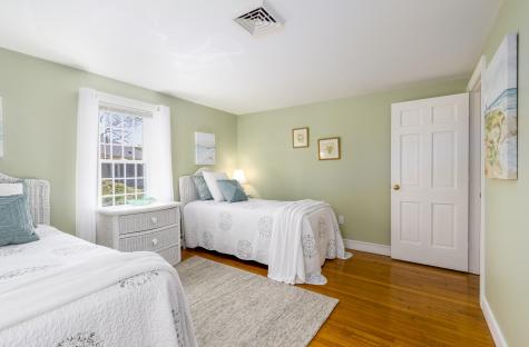 53 Chipping Green Circle Yarmouth MA 02664