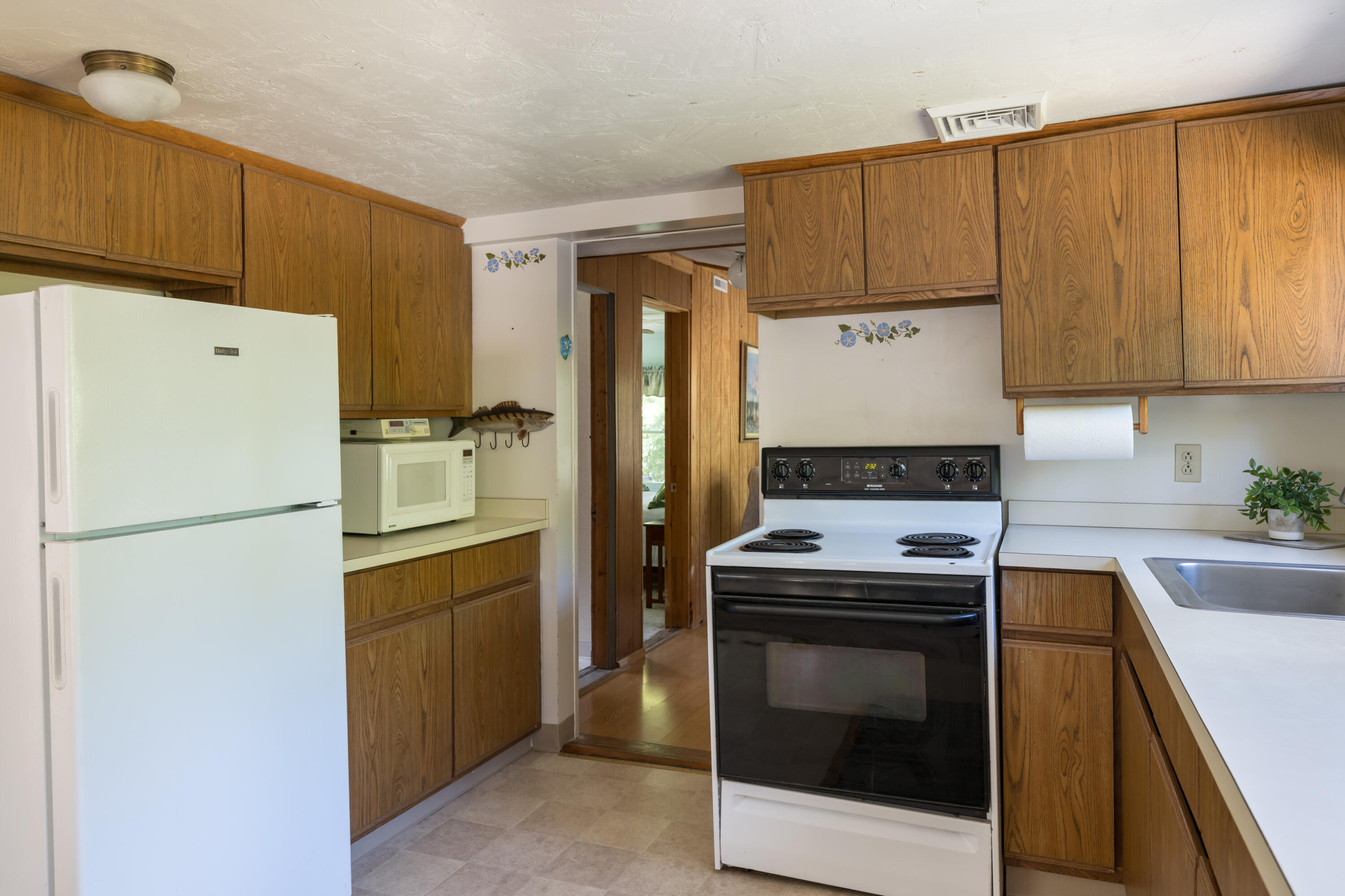 33 Kingwood Street Wareham MA 02571