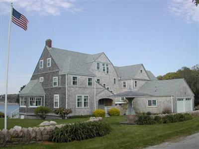 Falmouth MA 02574