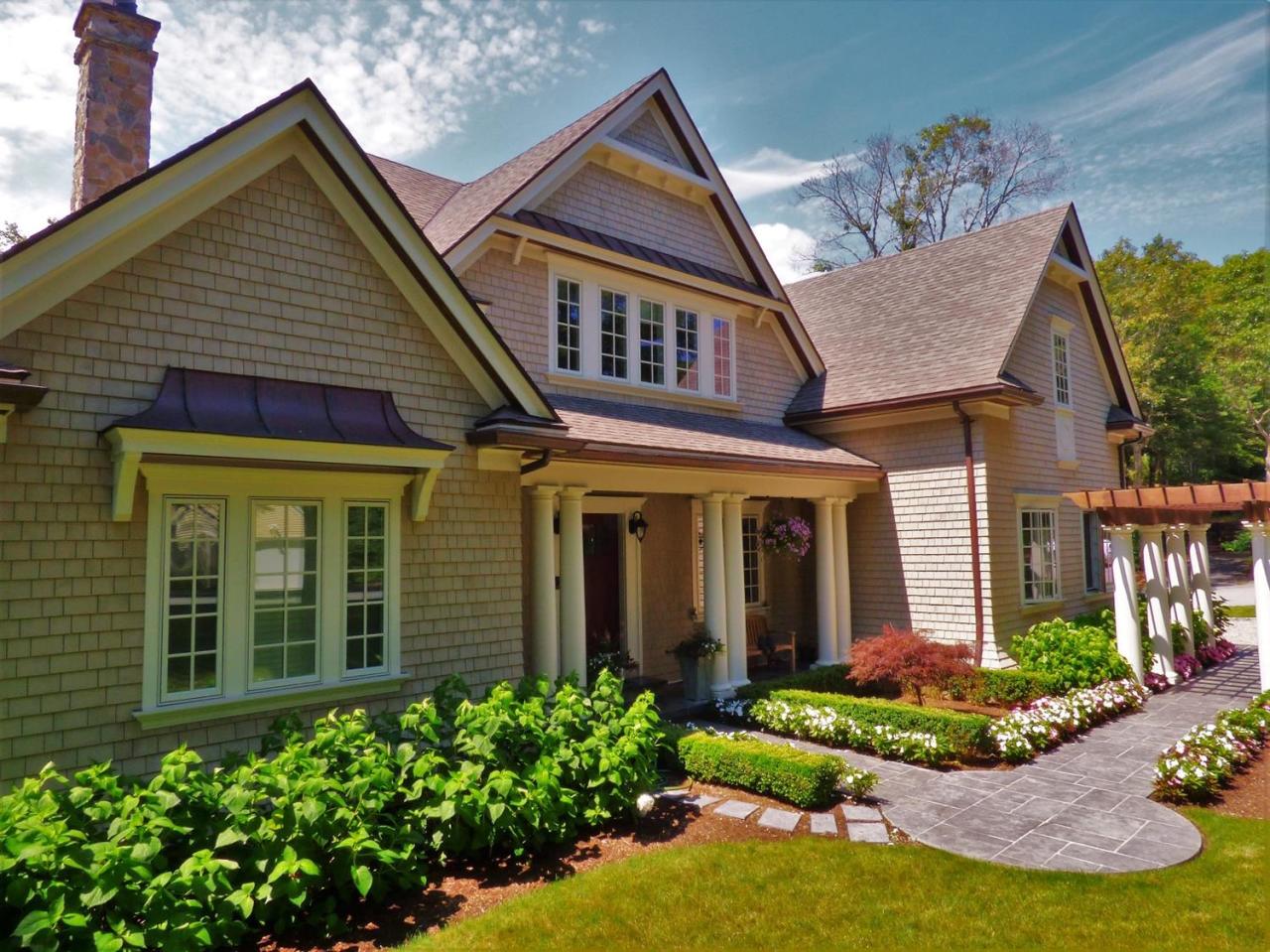 4 Vale Lane Mashpee MA 02649