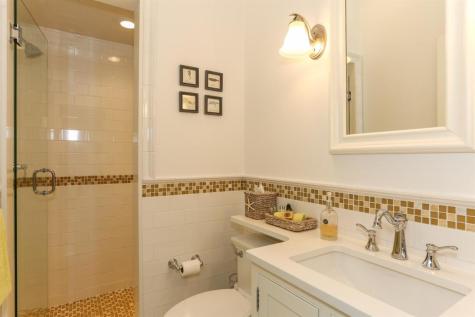 4 Vale Lane Mashpee MA 02649