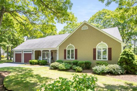 9 Dacey Drive Barnstable MA 02632