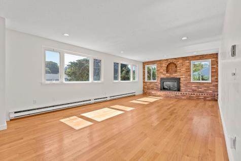 16 Off Conwell Street Provincetown MA 02657