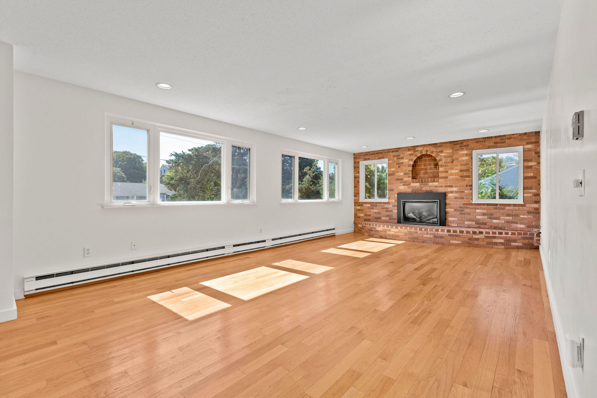 16 Off Conwell Street Provincetown MA 02657