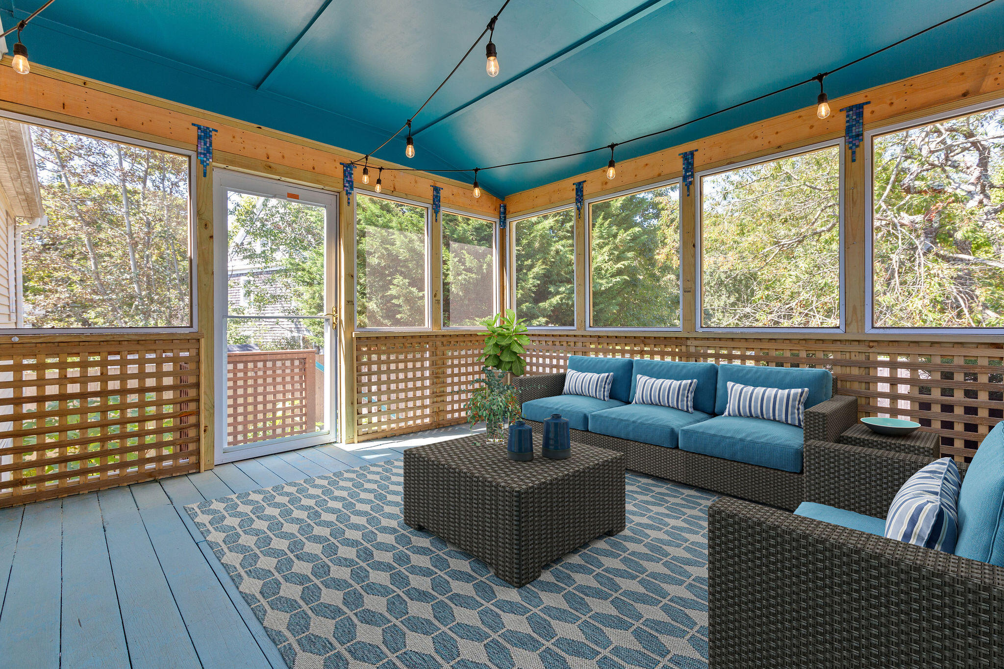 16 Off Conwell Street Provincetown MA 02657