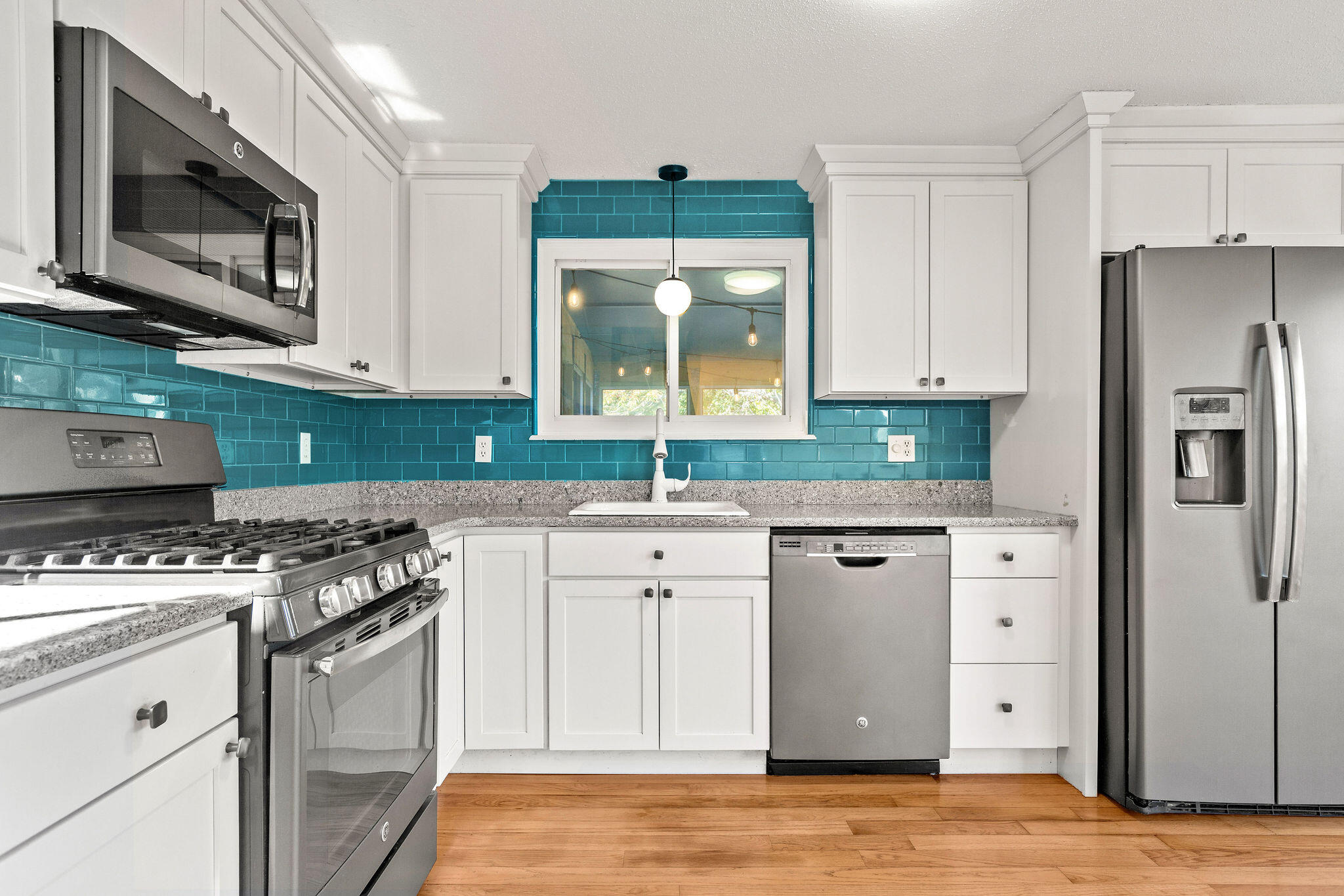 16 Off Conwell Street Provincetown MA 02657