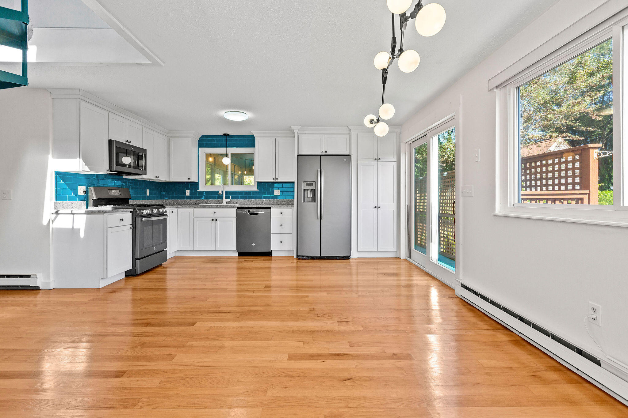 16 Off Conwell Street Provincetown MA 02657