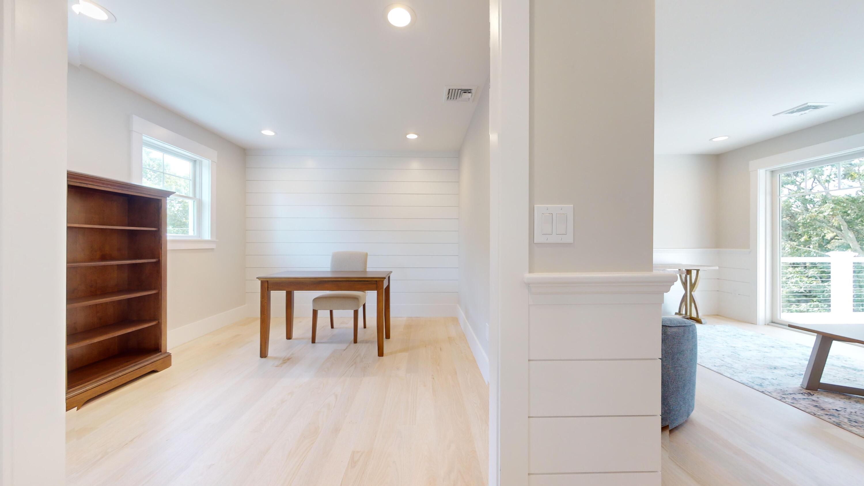 17 Crest Circle Yarmouth MA 02673