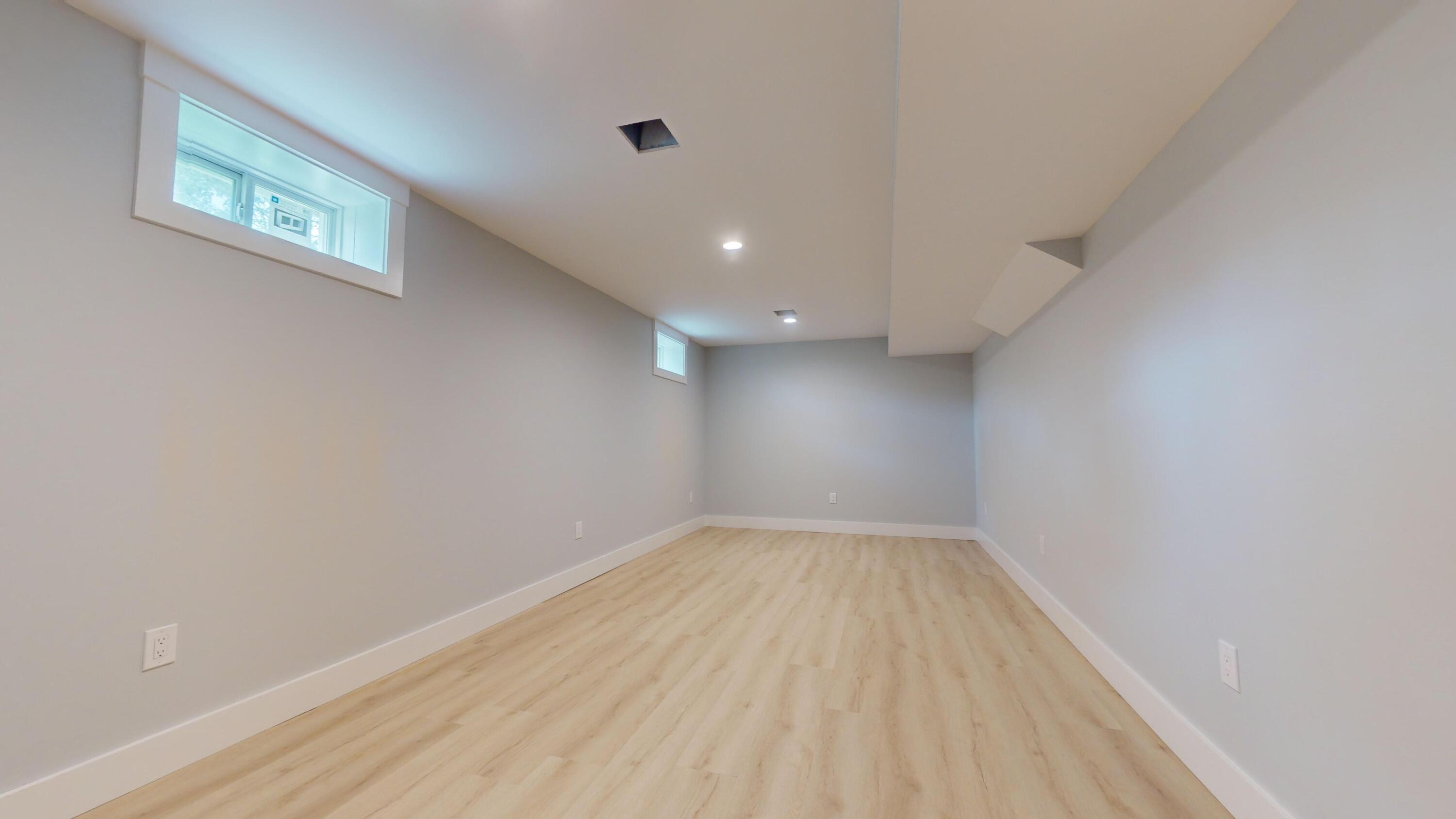 17 Crest Circle Yarmouth MA 02673