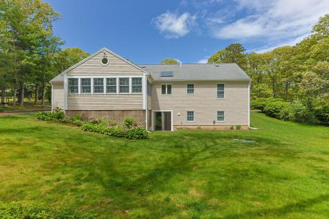 11 Little Marsh Lane MA 02645