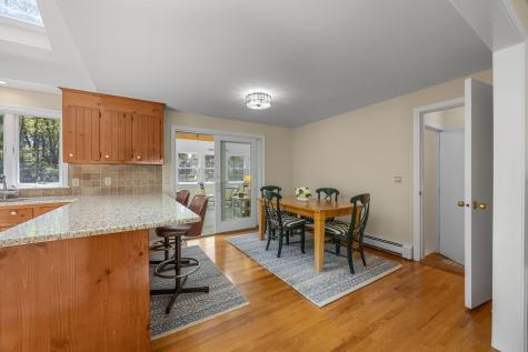 11 Little Marsh Lane MA 02645