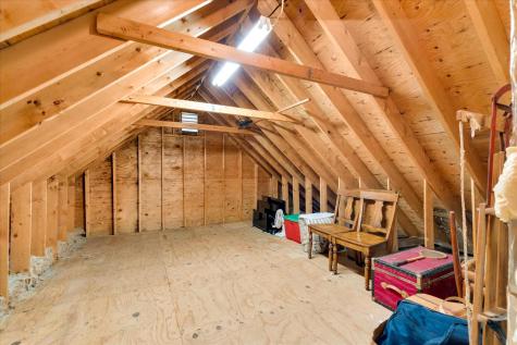 27 Old Toll Road Barnstable MA 02668