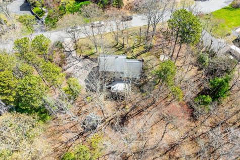 27 Old Toll Road Barnstable MA 02668