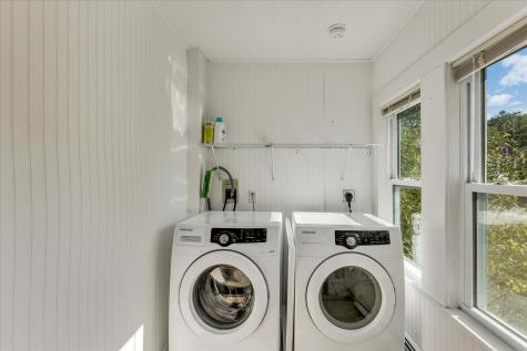 33 Oakwood Avenue Falmouth MA 02540