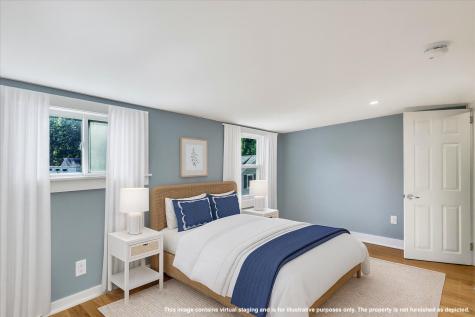 33 Oakwood Avenue Falmouth MA 02540