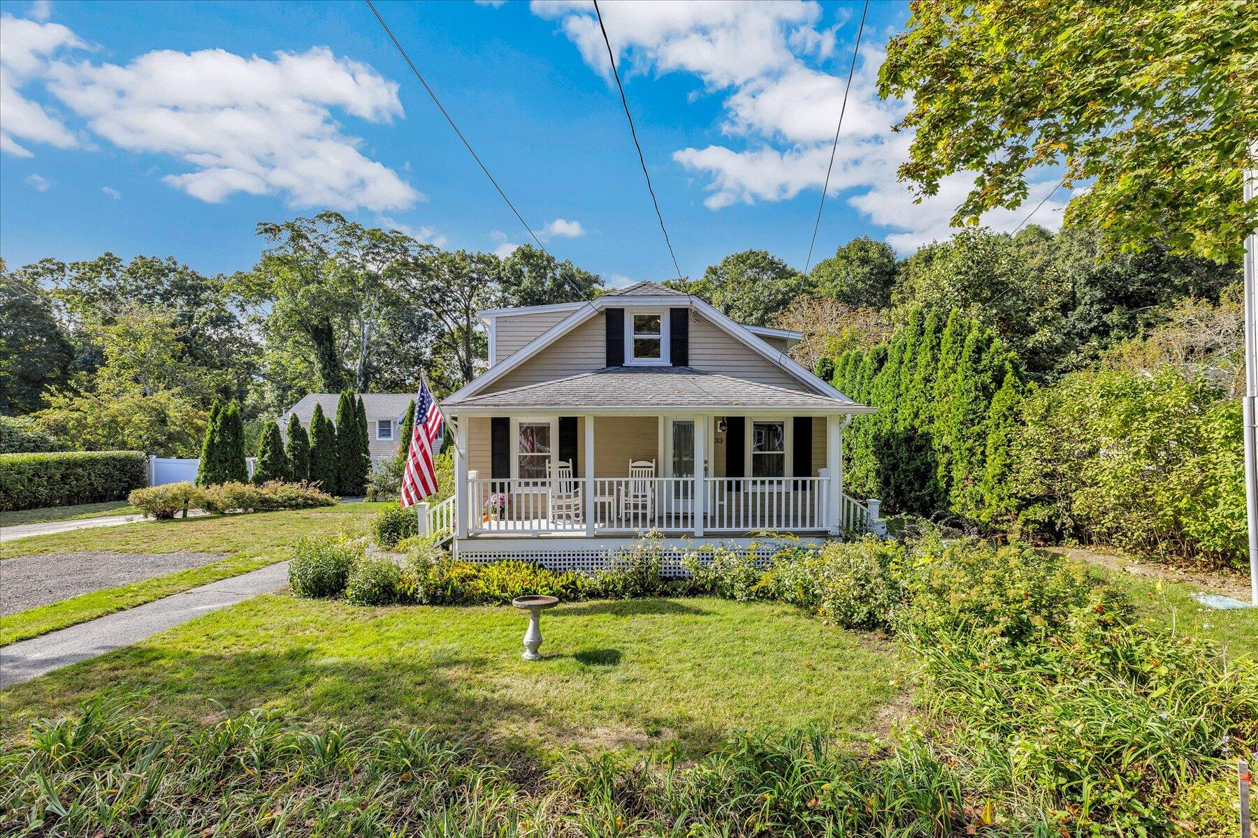 33 Oakwood Avenue Falmouth MA 02540