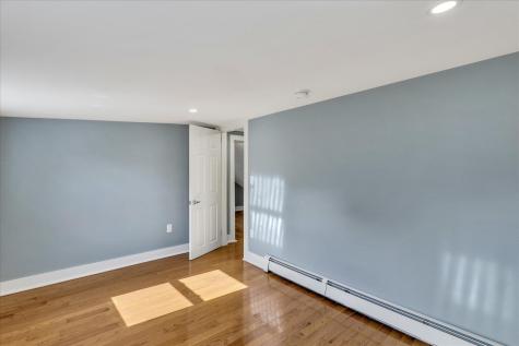 33 Oakwood Avenue Falmouth MA 02540