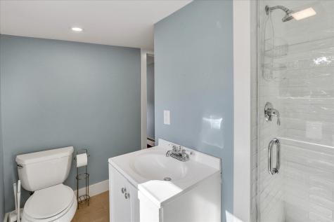 33 Oakwood Avenue Falmouth MA 02540