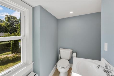 33 Oakwood Avenue Falmouth MA 02540