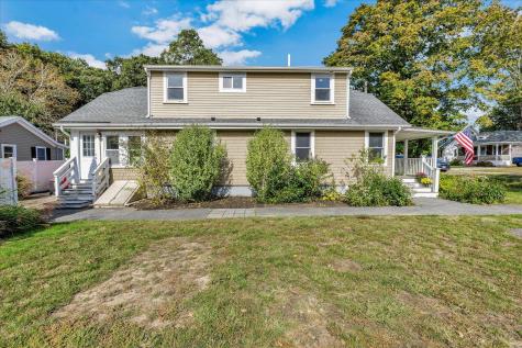 33 Oakwood Avenue Falmouth MA 02540