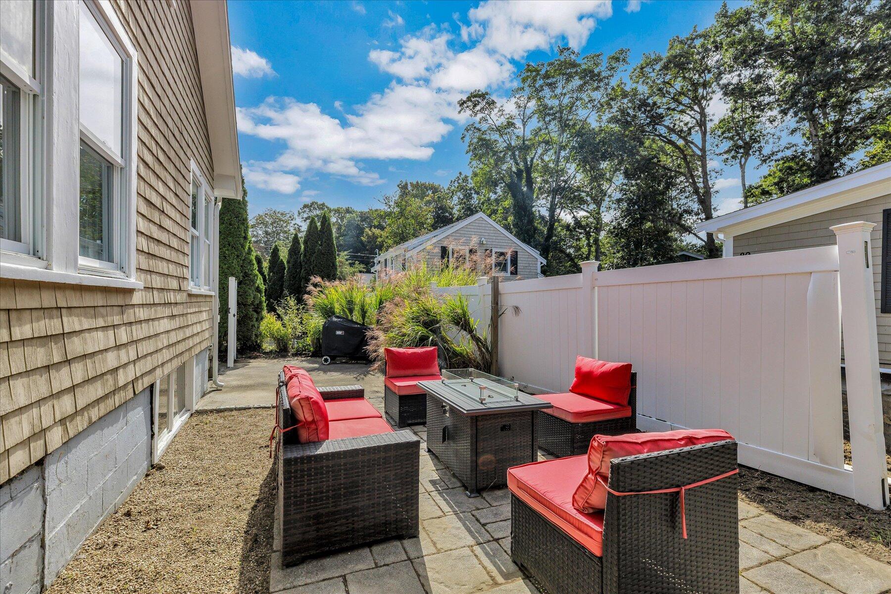 33 Oakwood Avenue Falmouth MA 02540