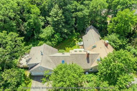 14 Bambi Way Orleans MA 02653