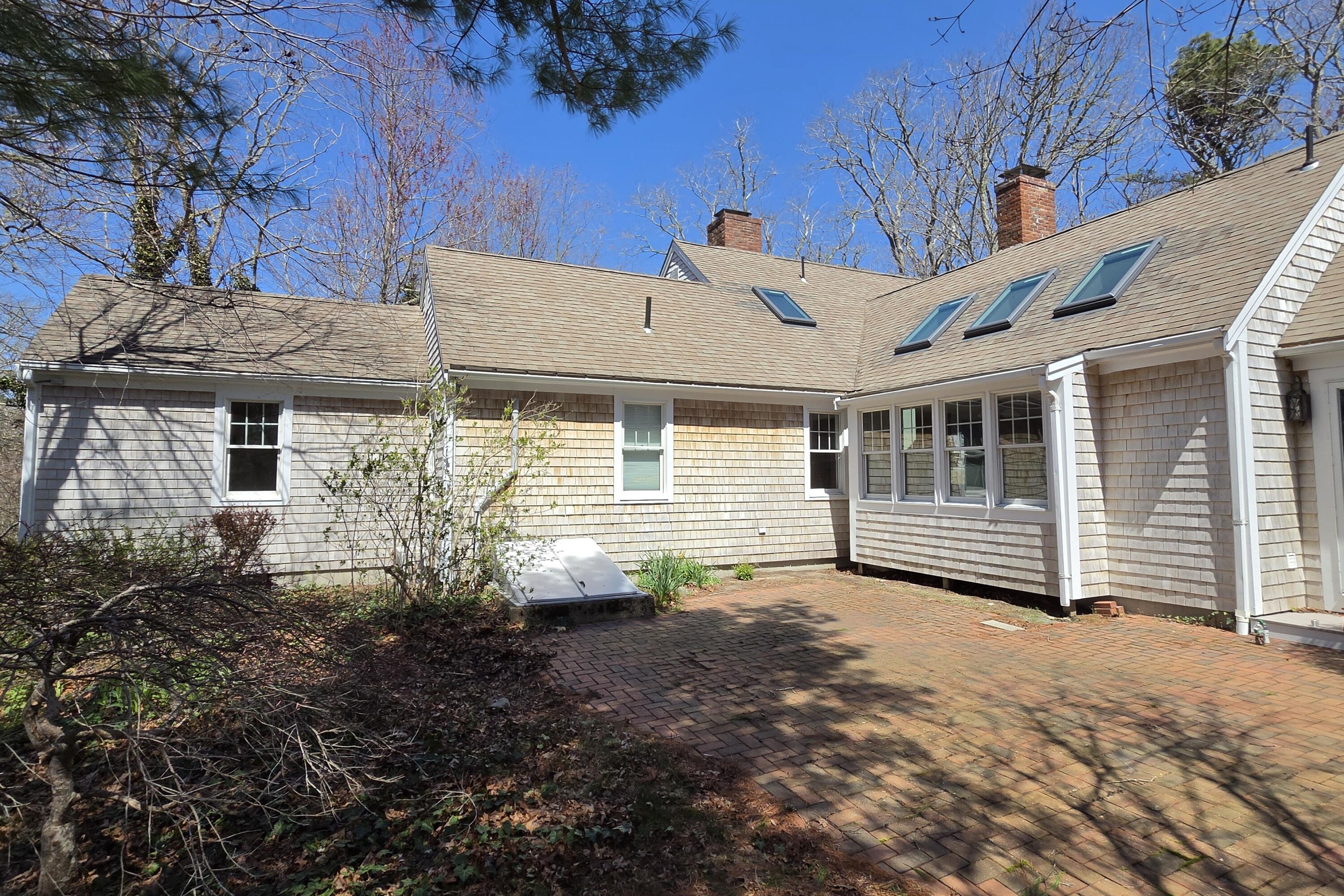 14 Bambi Way Orleans MA 02653