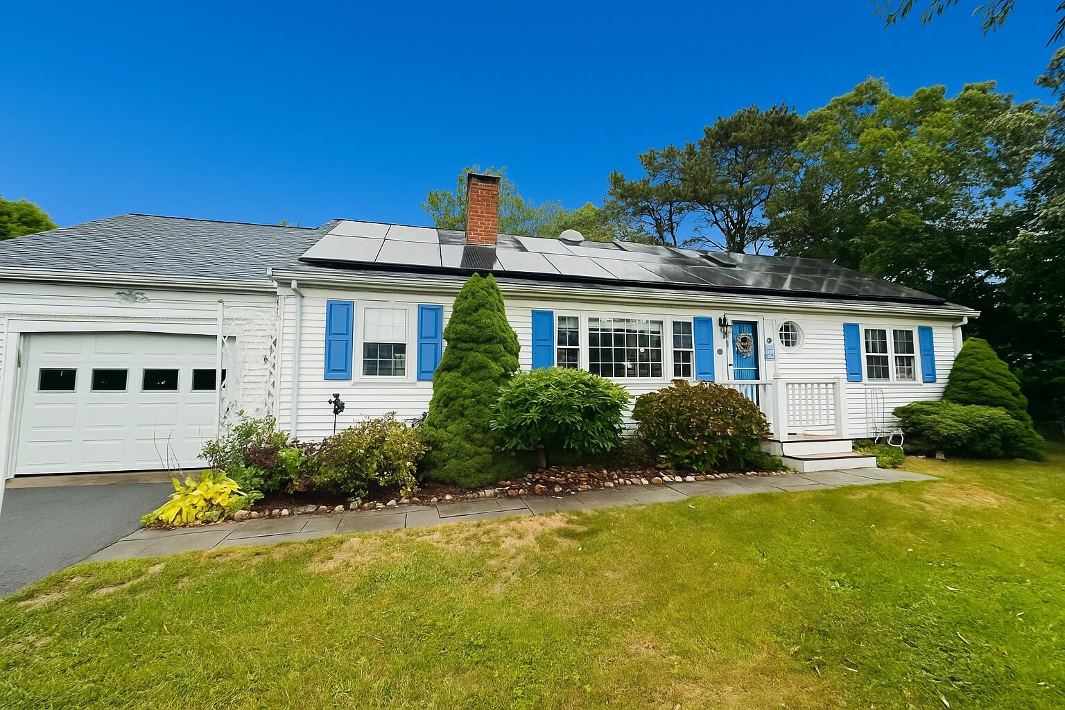 8 Jasmine Lane Barnstable MA 02601
