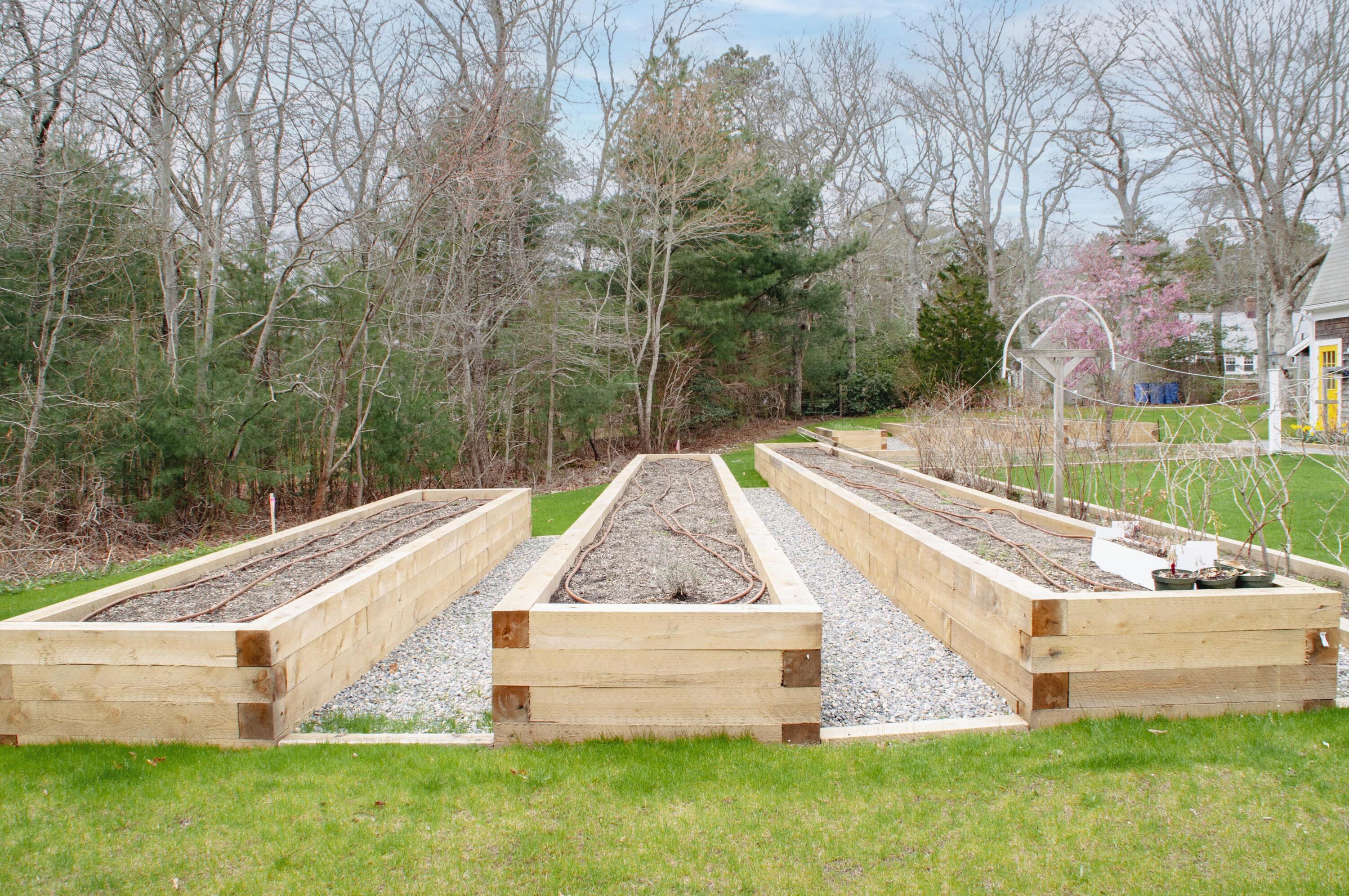 541 Flint Street Barnstable MA 02648