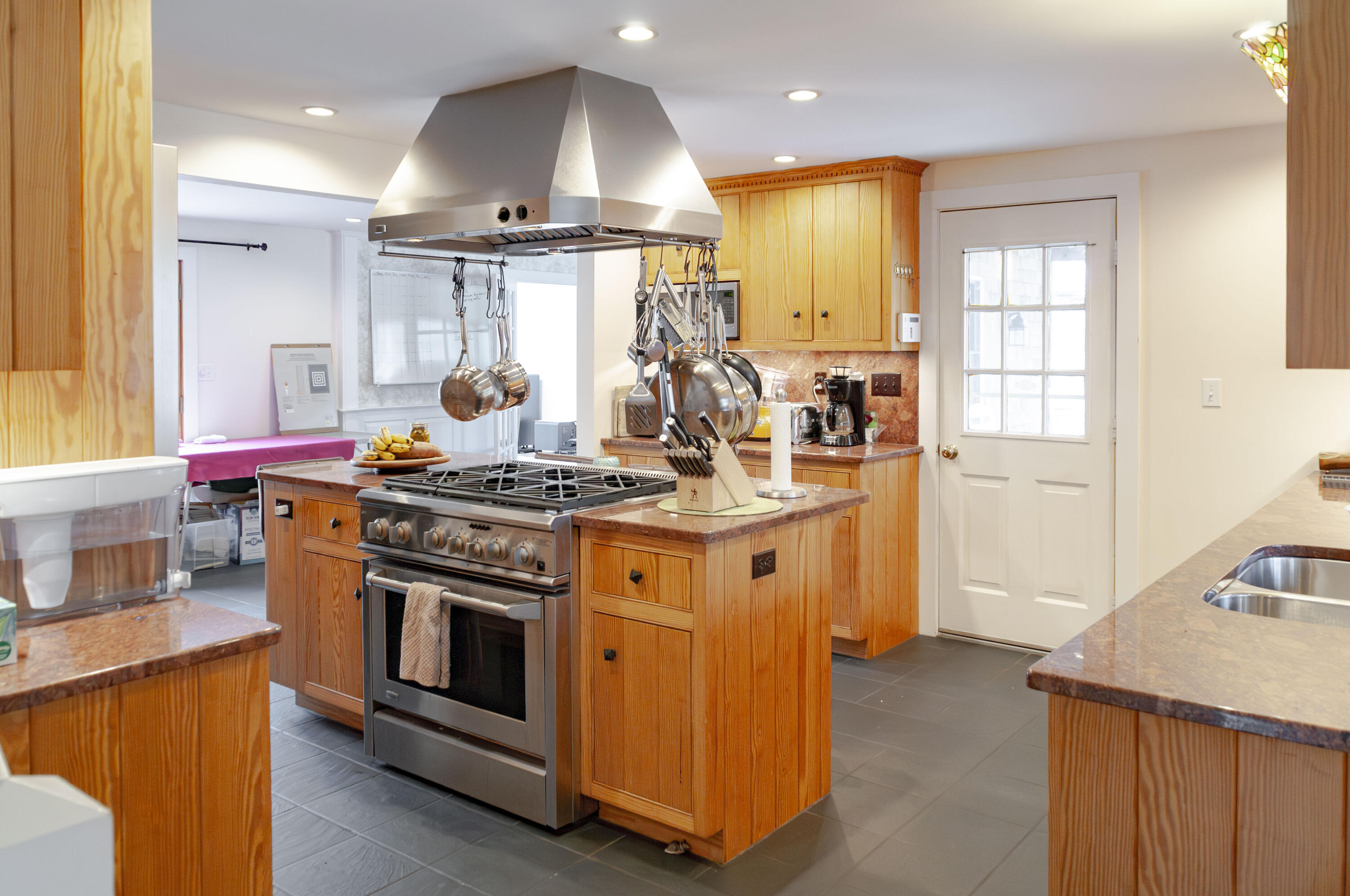 541 Flint Street Barnstable MA 02648