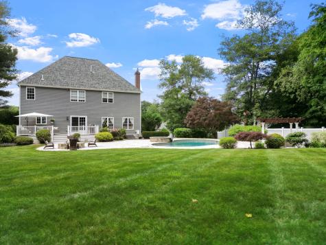 5 Wildebrook Road Medway MA 02053