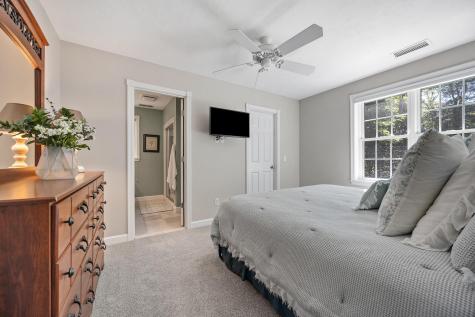 5 Wildebrook Road Medway MA 02053