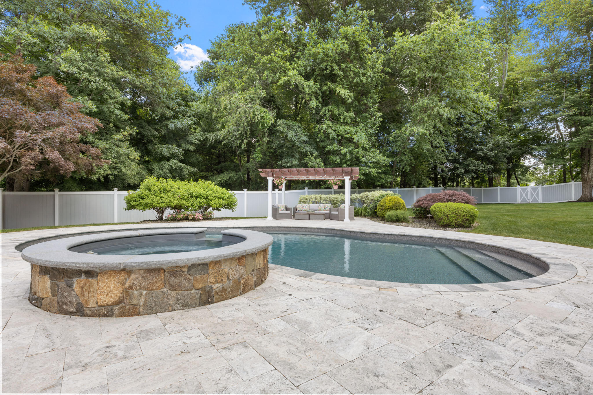 5 Wildebrook Road Medway MA 02053