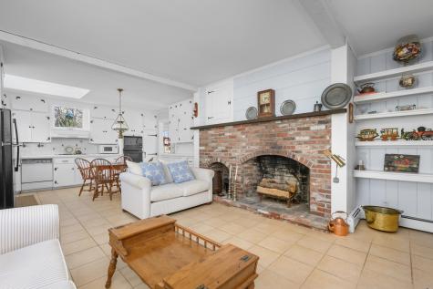 7 Howard Road Harwich MA 02645