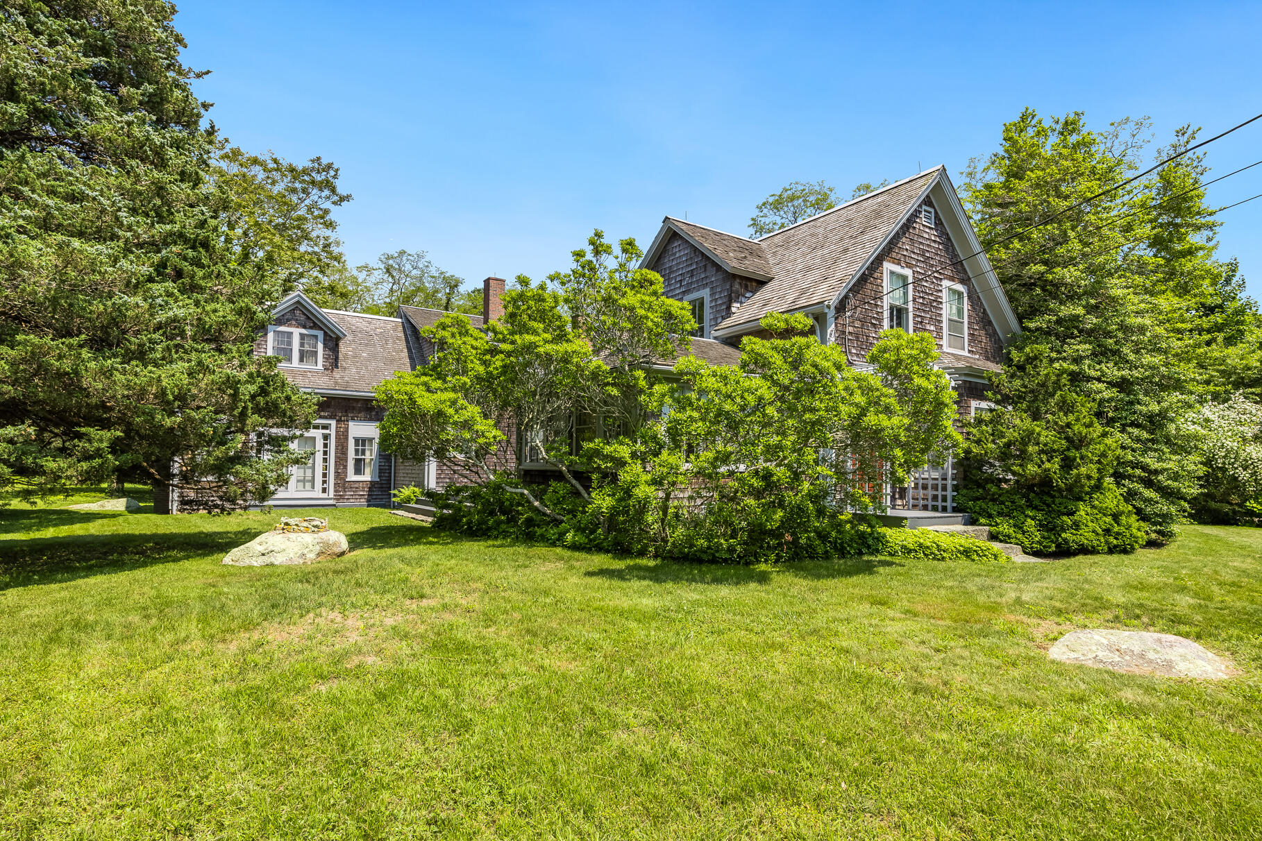 275 W Falmouth Highway Falmouth MA 02540