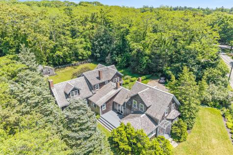 275 W Falmouth Highway Falmouth MA 02540