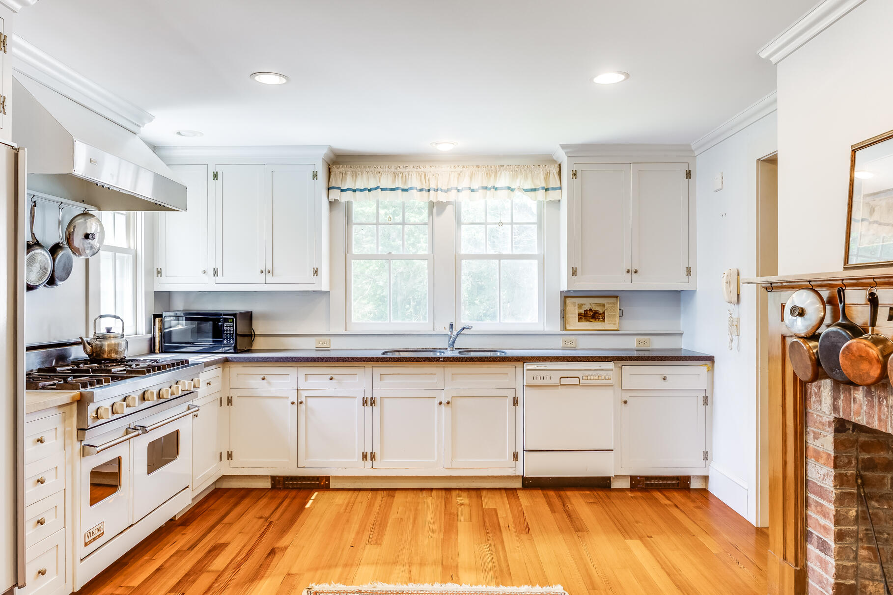 275 W Falmouth Highway Falmouth MA 02540