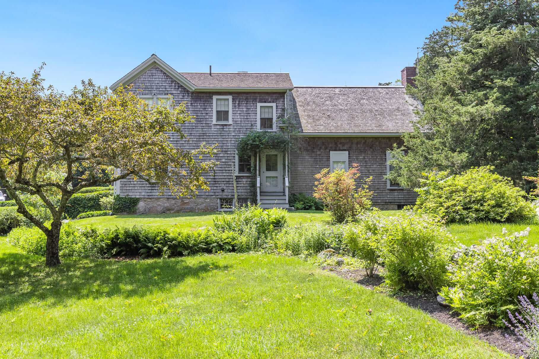 275 W Falmouth Highway Falmouth MA 02540