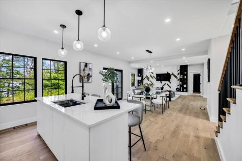 2 Buttercup Lane Yarmouth MA 02664
