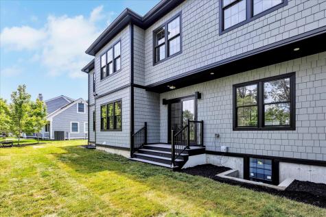 2 Buttercup Lane Yarmouth MA 02664