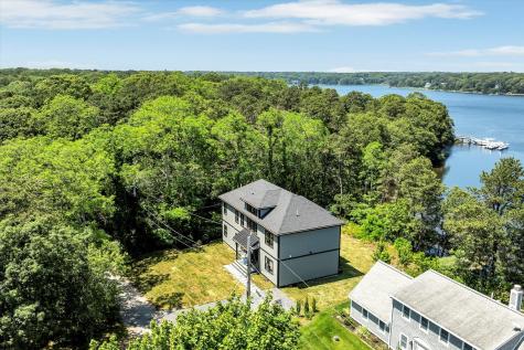 2 Buttercup Lane Yarmouth MA 02664