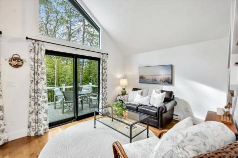 48 Tri-town Circle Mashpee MA 02649