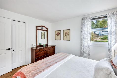 48 Tri-town Circle Mashpee MA 02649