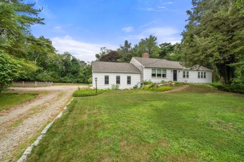 15 Thorwald Place Yarmouth MA 02675