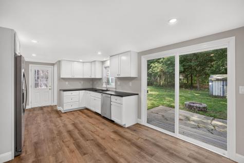 41 Old School House Road West Hyannisport MA 02672