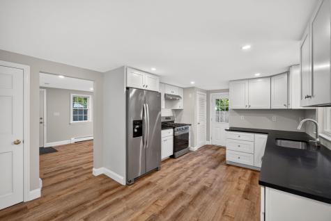 41 Old School House Road West Hyannisport MA 02672