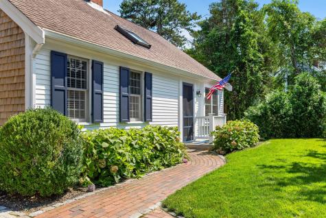 15 Bramble Lane Dennis MA 02638