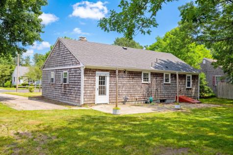 31 Frank Doyle Road Dennis MA 02660