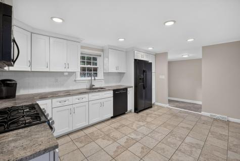 31 Frank Doyle Road Dennis MA 02660